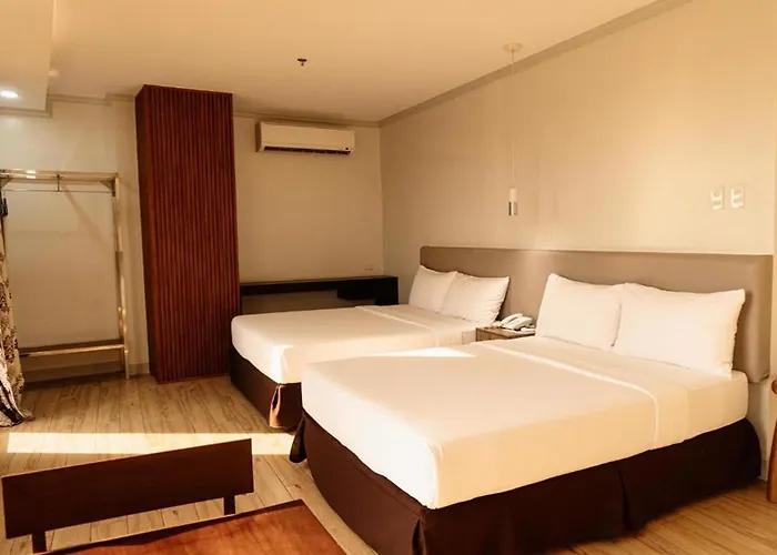Madison Mactan Cebu ホテル